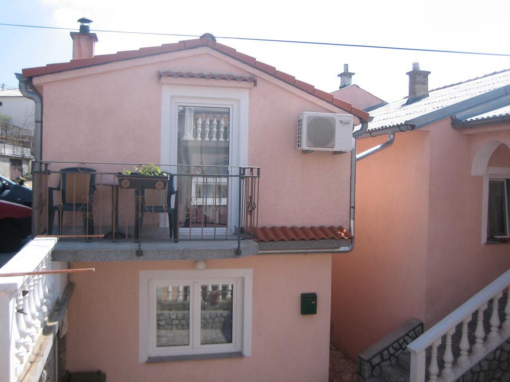 Apartment Monica Senj  Δωμάτιο φωτογραφία